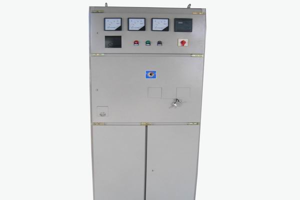 黔西南配电柜-使用3683配电柜前进行这些检查